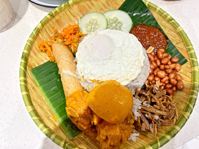 3 Gateway Dr, #02-08 Westgate, Singapore 608532