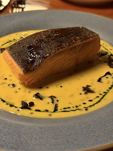 Opinii despre Hevel în Singapore - Hospitality and gastronomy