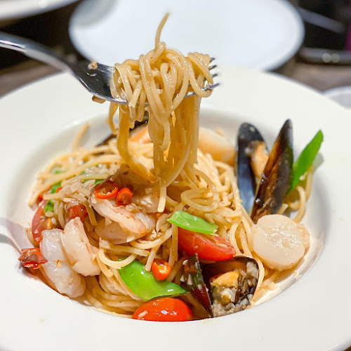 121 Tyrwhitt Rd, Singapore 207548