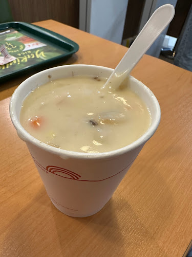 MOS Burger - White Sands - Singapore