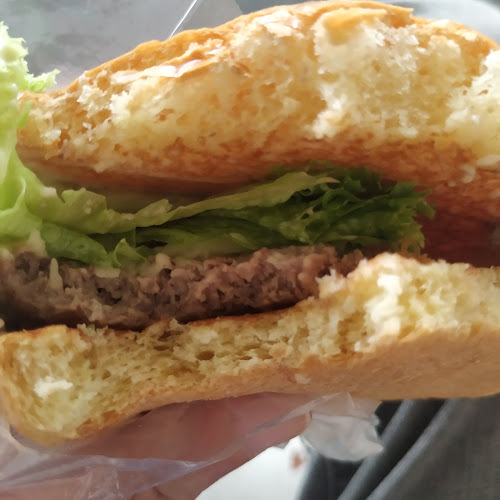 Comentarii opinii despre Jollibee Anchorvale