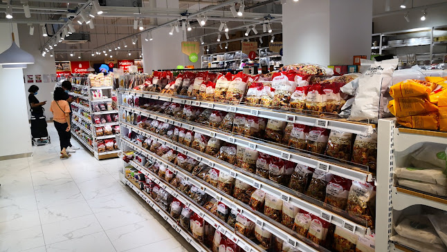 RedMan by Phoon Huat @ Northshore Plaza - Singapore