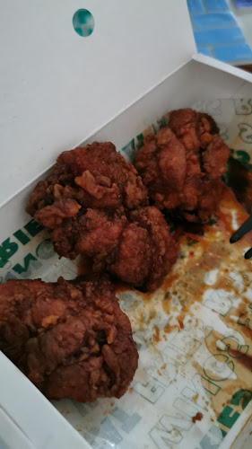 3 Simei Street 6, B1-11 Eastpoint Mall, Singapore 528833