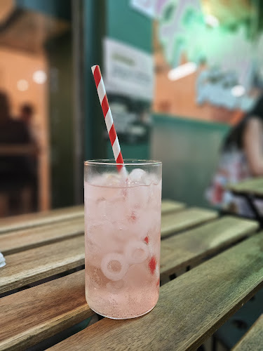 Opinii despre Frosty Owl în Singapore - Hospitality and gastronomy