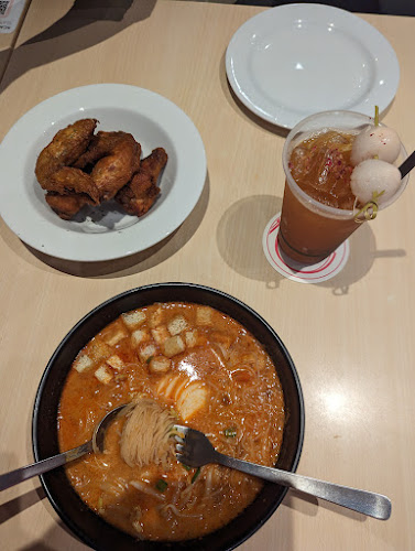 The Royals Cafe (Siglap) - Hospitality and gastronomy