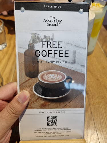 Comentarii opinii despre The Assembly Ground