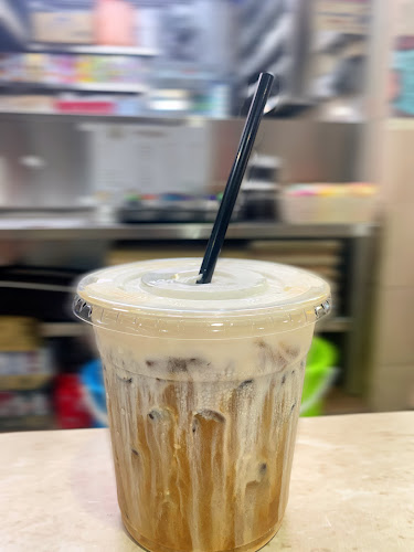 Opinii despre May's coffee & bread în Singapore - Hospitality and gastronomy