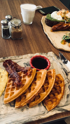 The Clue-less Goat - Singapore