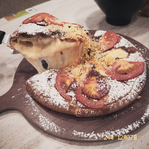 Pizza Maru (Jewel Changi Airport) - Singapore