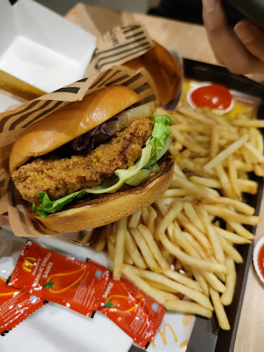 Comentarii opinii despre McDonald's Bukit Panjang Plaza