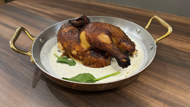 Poulet - VivoCity - Hospitality and gastronomy