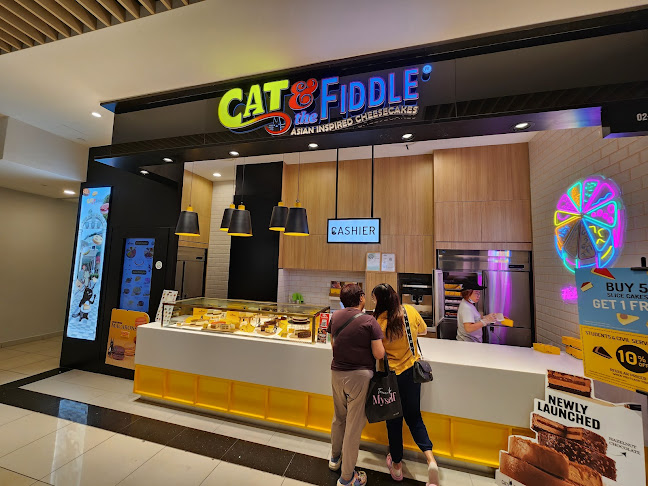 Cat & the Fiddle Cakes - City Square Mall