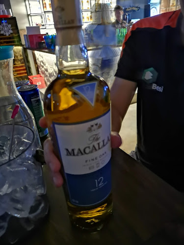 Opinii despre JUKE 95 în Singapore - Hospitality and gastronomy