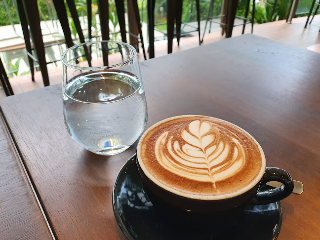 Comentarii opinii despre Paradise Pizza & Elixir Coffee and Wine - Holland