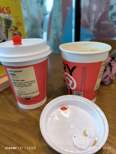 Opinii despre Cotti Coffee-Tekka place în Singapore - Hospitality and gastronomy