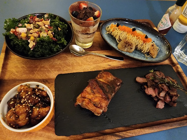 9 The Oval, Singapore 797867