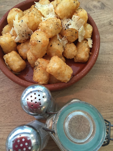 The Clue-less Goat - Singapore