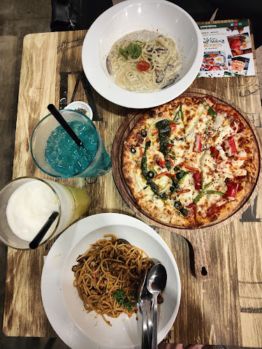 Tenderbest Makcik Tuckshop @ Jalan Kayu - Hospitality and gastronomy