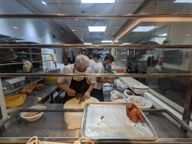 Wee Nam Kee Hainanese Chicken Rice Restaurant - Hospitality and gastronomy