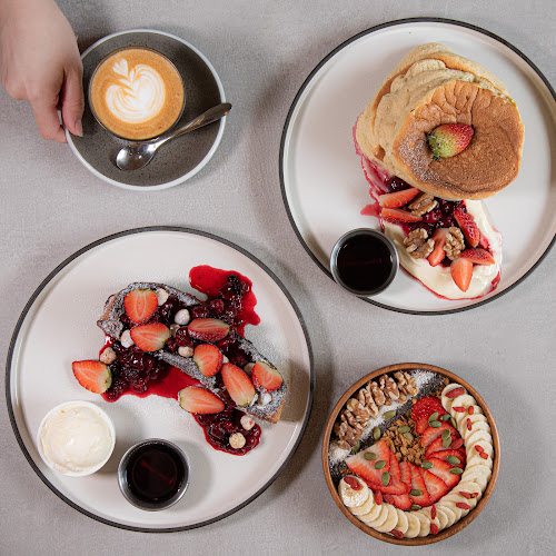 Opinii despre Twenty Eight Cafe în Singapore - Hospitality and gastronomy