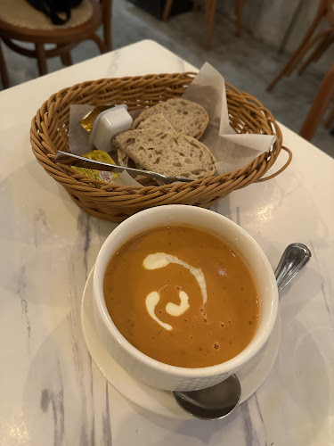 Comentarii opinii despre Allo French Restaurant