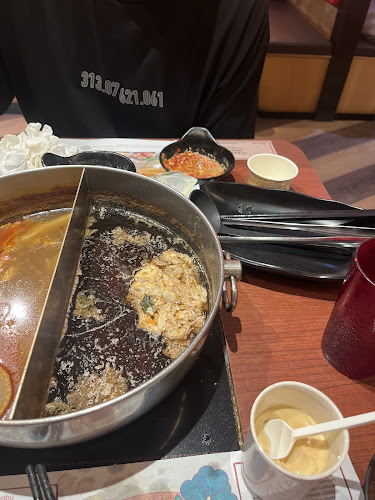 Suki-Ya (All you can eat shabu shabu)