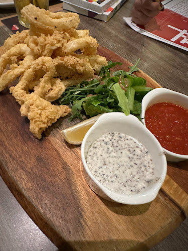 271 Bukit Timah Rd, #01-09 Balmoral Plaza, Singapore 259708