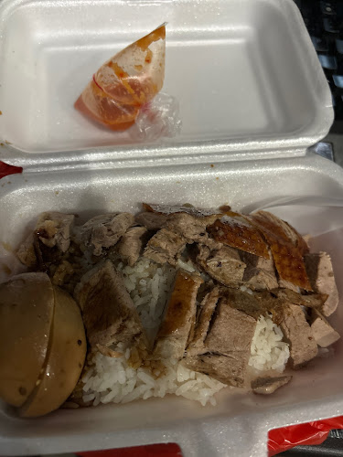 Opinii despre 品香海南鸡饭•面 Hainanese Chicken Rice•Noodles în Singapore - Hospitality and gastronomy