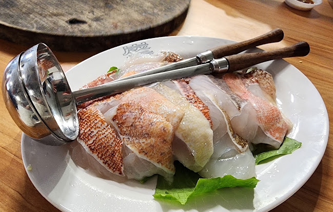 炭香 Charcoal Fish Head Steamboat Woodlands