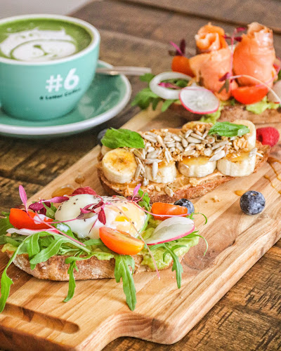 Opinii despre 6 Letter Coffee în Singapore - Hospitality and gastronomy