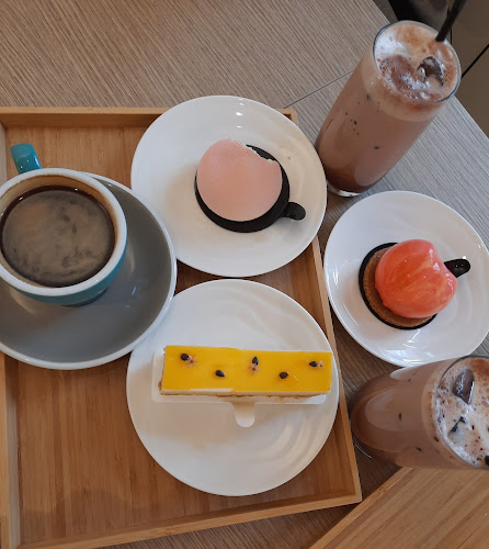 Comentarii opinii despre LUNA