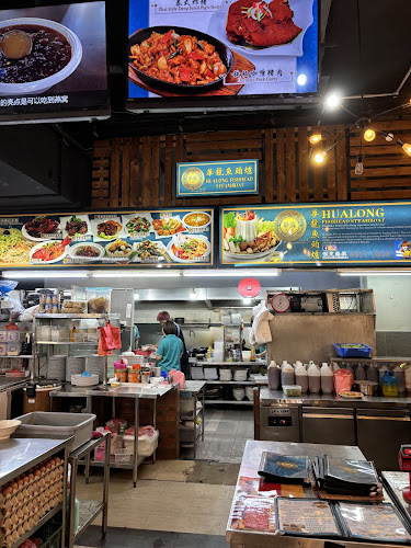 Comentarii opinii despre The Space FoodCourt.Bistro