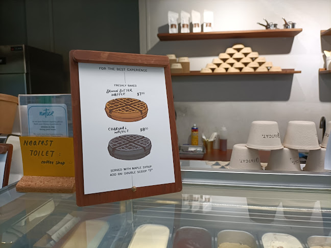 FATCAT Ice Cream & Coffee Boutique - Singapore