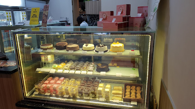 1 Sengkang Square, #01- 05 Compass One, Singapore 545078