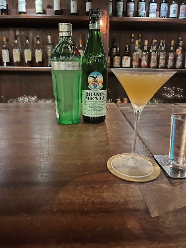 Comentarii opinii despre D.Bespoke