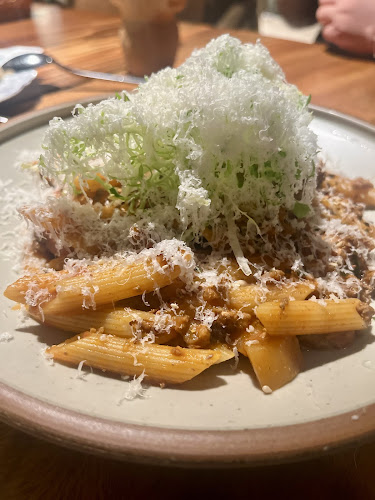 Surrey Hills Grocer - Woodleigh Mall (Pet Friendly) - Singapore