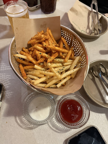 Daily Beer (Telok Ayer) - Singapore