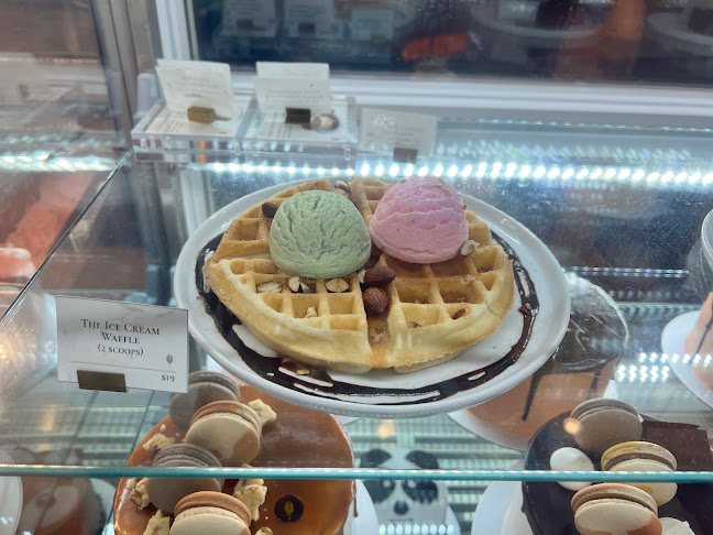 The Dark Gallery @ Funan Mall - Hospitality and gastronomy