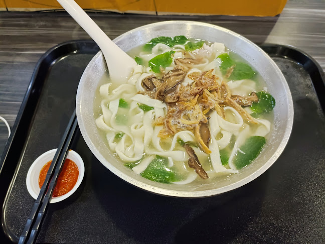 Poon Nah City Home Made Noodle - Singapore