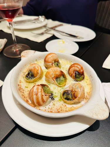 391, Orchard Road. #04-25, S(238872 Takashimaya Shopping Centre, 238872