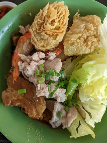 Mei Di Noodle Store - Hospitality and gastronomy