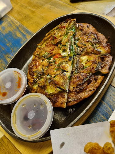 Opinii despre Chicken Up Korean Restaurant în Singapore - Hospitality and gastronomy