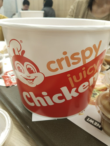 Jollibee Jurong Point - Hospitality and gastronomy