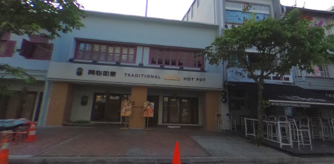 Opinii despre D'SKUNKS LOUNGE în Singapore - Hospitality and gastronomy