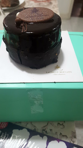 Laurent's Café & Chocolate Bar - Singapore