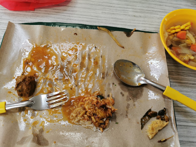 2 Woodlands Sector 1, 201, 203, 205, 207, 209 & 211 Woodlands Avenue 9, Singapore 738068, 738068