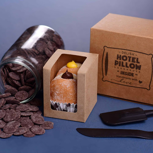Comentarii opinii despre Delish "Hotel Pillow" Doughnuts