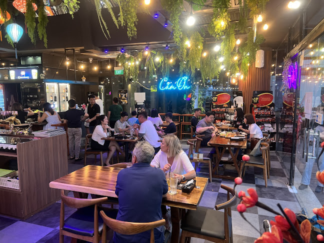 Opinii despre Saigon Legend Bar & Bistro în Singapore - Hospitality and gastronomy