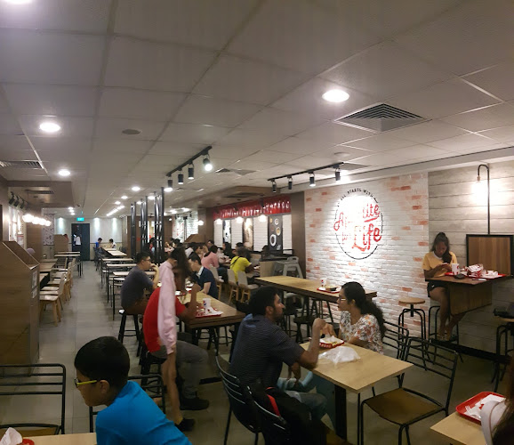 Pizza Hut Ang Mo Kio - Hospitality and gastronomy