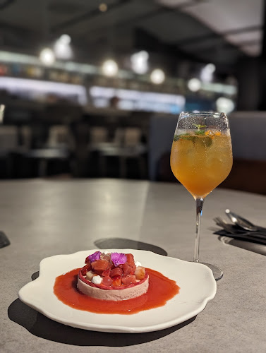 21A Lor Liput, Singapore 277733